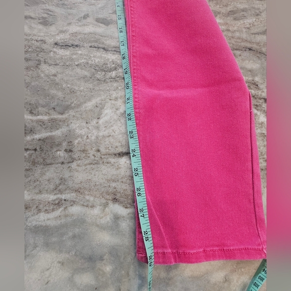 NWOT!  Seven 7 Slim Straight Jean - Pink Size 6 - Picture 12 of 12